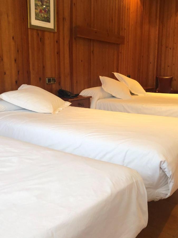 Hotel Solana Del Ter Ripoll Exteriör bild