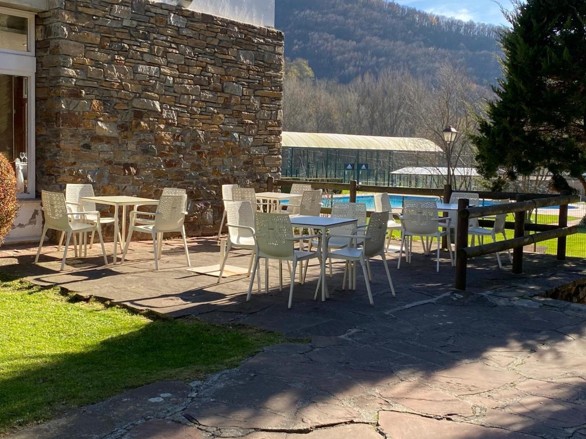 Hotel Solana Del Ter Ripoll Exteriör bild