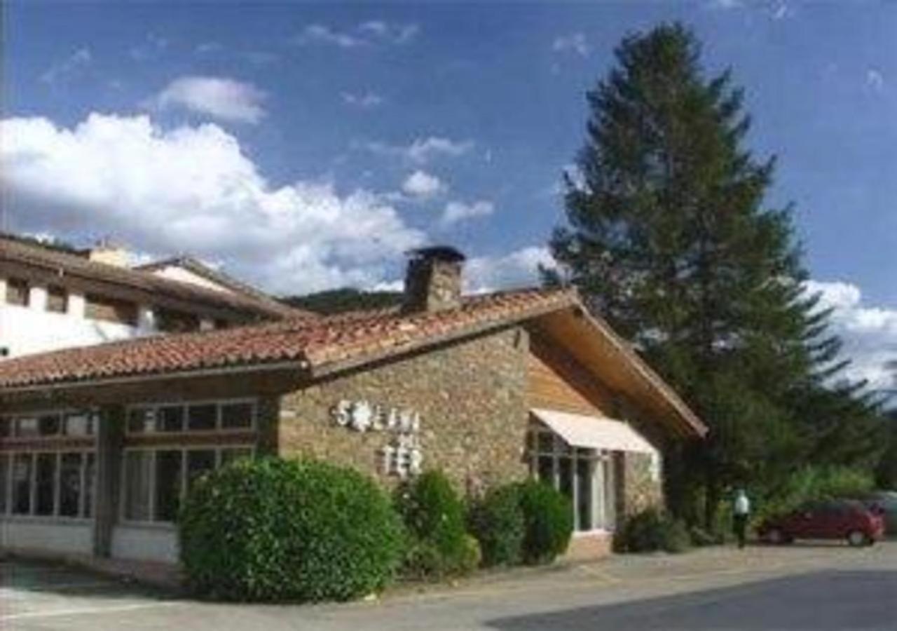 Hotel Solana Del Ter Ripoll Exteriör bild