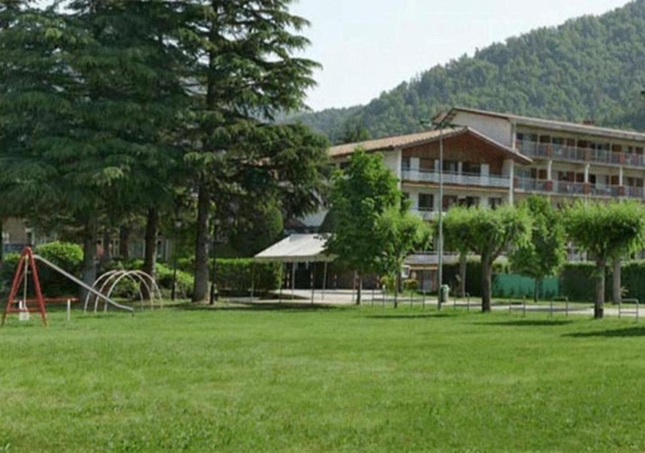 Hotel Solana Del Ter Ripoll Exteriör bild